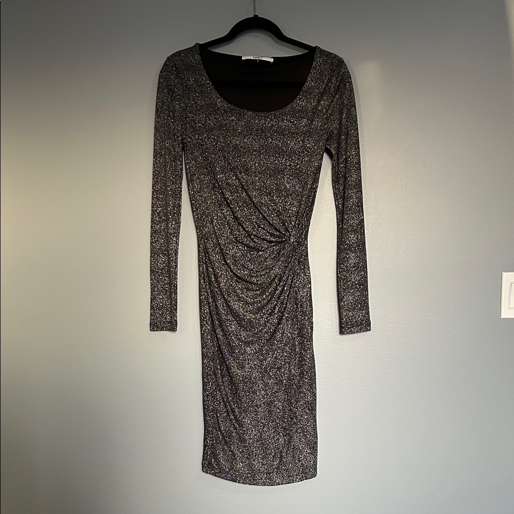 🟢 2/$20 Only Shimmering Silver Long Sleeve Dress